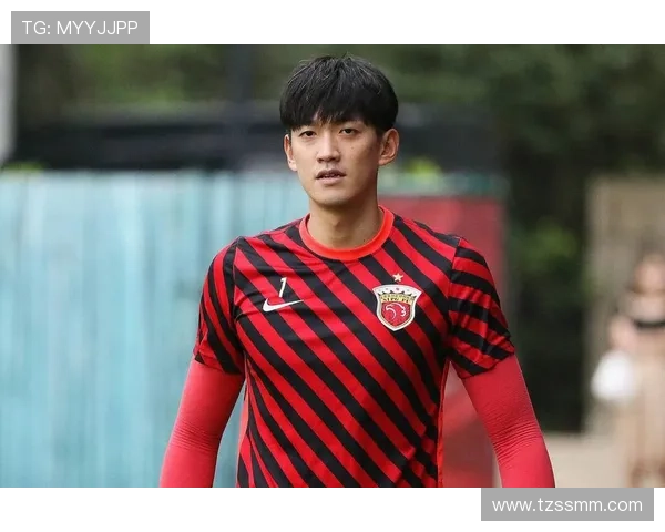 颜骏凌：国家队主力门将的成长历程与状态回暖分析